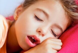 Ребенок храпит во сне комаровский